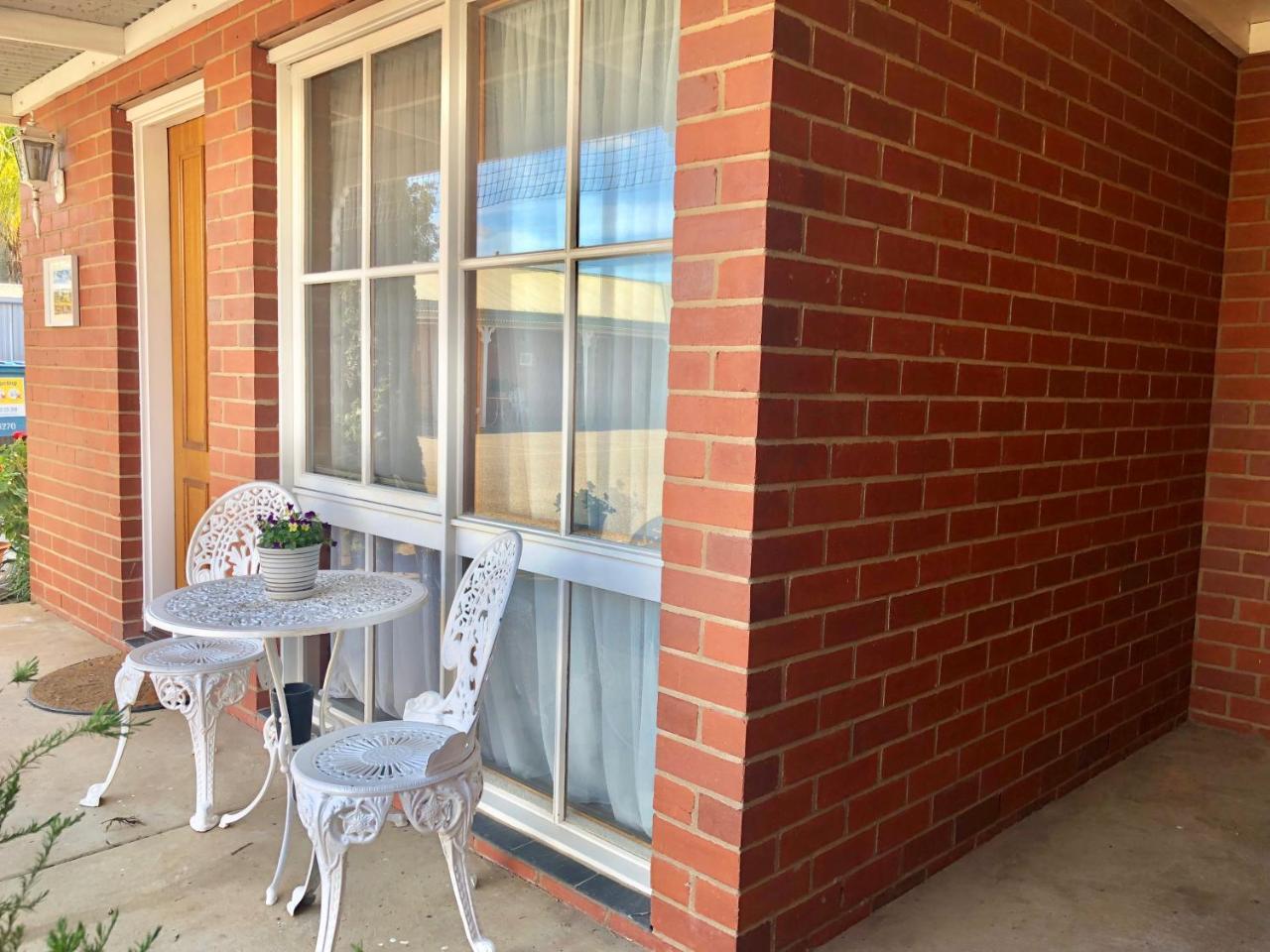 Jolly Swagman Motor Inn Euroa Buitenkant foto